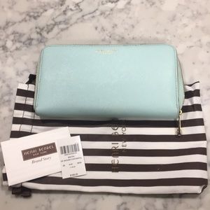 Henri Bendel wallet